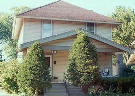 315 Harrison Ave, Waukesha, WI 53186