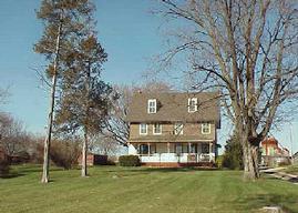 N8932 N South Shore, East Troy, WI 53120