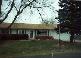 1119 Glenridge Ln, Elkhorn, WI 53121