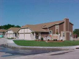 16250 W Sylvan Cir. #2, Germantown, WI 53022