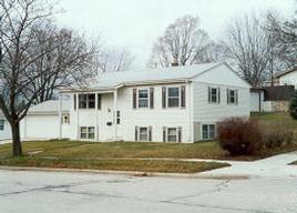 354 Debbie Dr., Waukesha, WI 53189