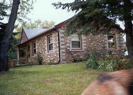 11910 Watertown Plank Rd, Wauwatosa, WI 53226