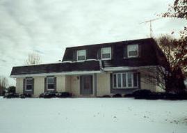 N61W35577 W Bayshore Cir #N61, Oconomowoc, WI 53066