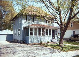 838 W Wisconsin Ave., Oconomowoc, WI 53066