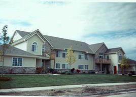 4971 W Maple Leaf Cir, Greenfield, WI 53220