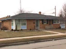 3658 La Salle St., Racine, WI 53402