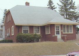 W62N696 Riveredge Dr., Cedarburg, WI 53012