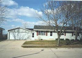 1318 Roosevelt Dr., West Bend, WI 53090