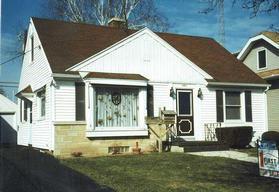2008 S 17th St., Sheboygan, WI 53082