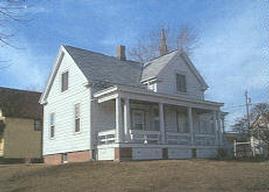 2206 W Orchard St, Milwaukee, WI 53204