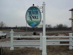 LT30 River Knoll Cir., Oconomowoc, WI 53066