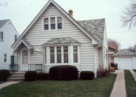 4028 N 41st St., Milwaukee, WI 53216
