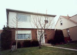 8626 W Keefe Ave, Milwaukee, WI 53222