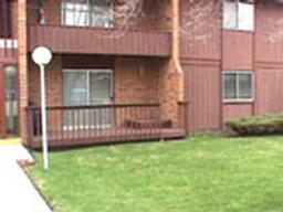 3621 St Andrews Ct #105, Racine, WI 53405