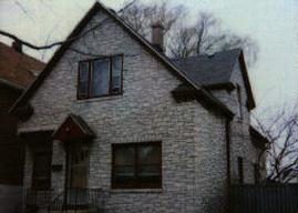 3025 S 14th St, Milwaukee, WI 53215