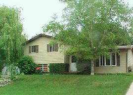 447 S 17th Ave, West Bend, WI 53095