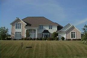 29887 W Crooked Creek #N18, Delafield, WI 53072