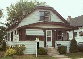 403 N 61st St, Milwaukee, WI 53213