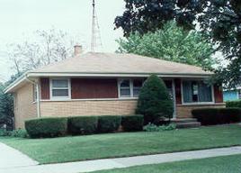 5810 N 81st St., Milwaukee, WI 53218