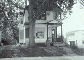 2627 W Wells St, Milwaukee, WI 53233