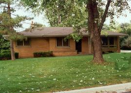 5565 S 33rd St., Milwaukee, WI 53221