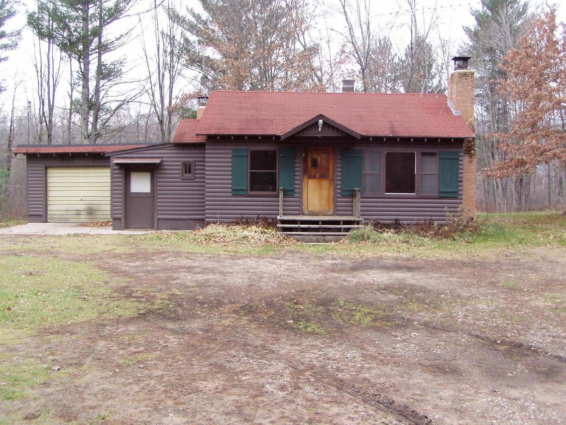 10695 Murphy Rd., Wausaukee, WI 54177