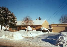 414 Roosevelt Dr., West Bend, WI 53090