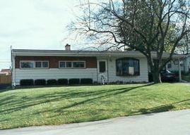 7145 W Bottsford, Greenfield, WI 53220