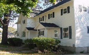 204 S Third St, Delavan, WI 53115