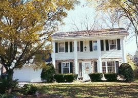 3256 Menomonee River, Wauwatosa, WI 53222