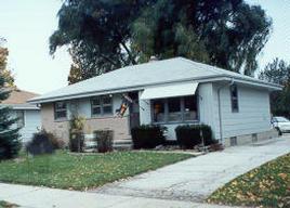5868 N 81st St, Milwaukee, WI 53218