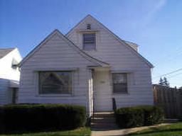 3056 S 37th St, Milwaukee, WI 53215