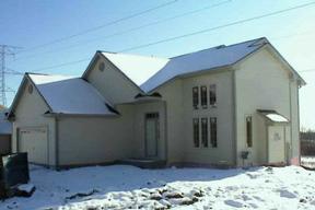 23535 W Linda Dr., Sussex, WI 53089