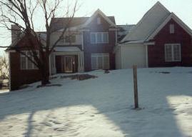 29857 W Crooked Creek Dr. #N18, Delafield, WI 53072