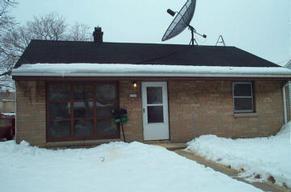 3345 S 58th St, Milwaukee, WI 53219