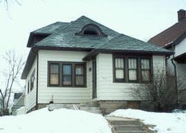 4921 N 37th St, Milwaukee, WI 53209
