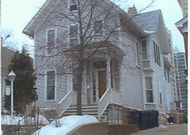 1636 N Warren #1, Milwaukee, WI 53202