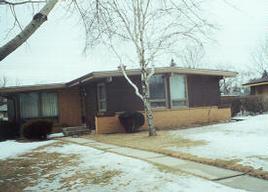 5725 S Honey Creek, Milwaukee, WI 53221