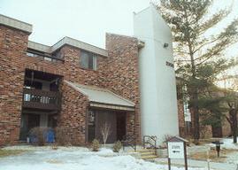 2300 W Good Hope Rd #343, Glendale, WI 53209