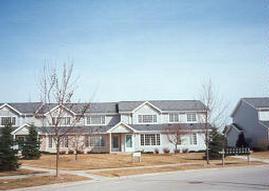 10320 W Whitnall Edge Cir #B, Franklin, WI 53132