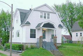 3000 S Ellen St., Milwaukee, WI 53207