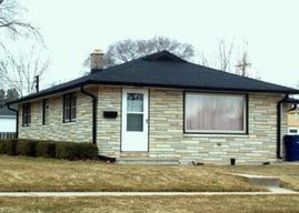 3615 S 58th St, Milwaukee, WI 53220