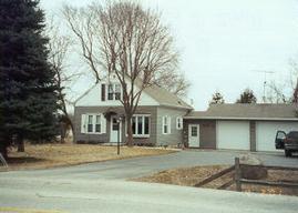 6352 W Scenic Dr., West Bend, WI 53095