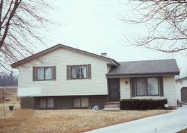 8937 N 87th Ct., Milwaukee, WI 53224