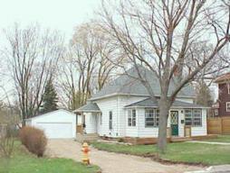 516 S Fourth St, Delavan, WI 53115