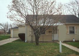 201 W Martin Ln, Milwaukee, WI 53207