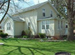 740 Westover St., Oconomowoc, WI 53066
