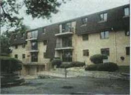 3239 S 58th St #211, Milwaukee, WI 53219