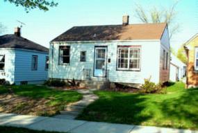 3707 S 15th St, Milwaukee, WI 53221
