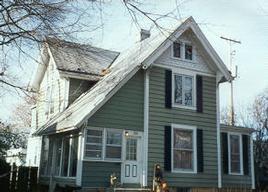 2241 N Wauwatosa Ave., Wauwatosa, WI 53213